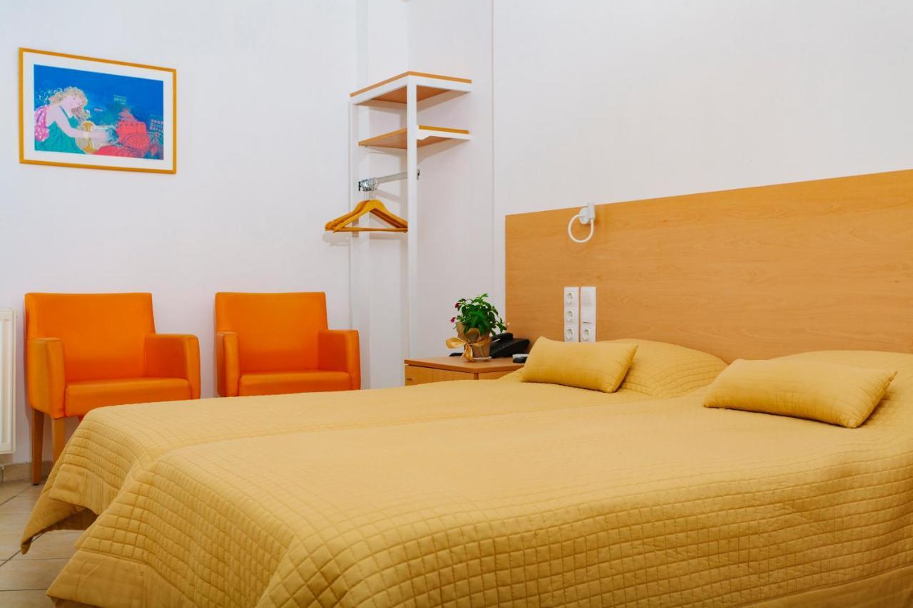 Hotel Sissy Kamena Vourla Luaran gambar