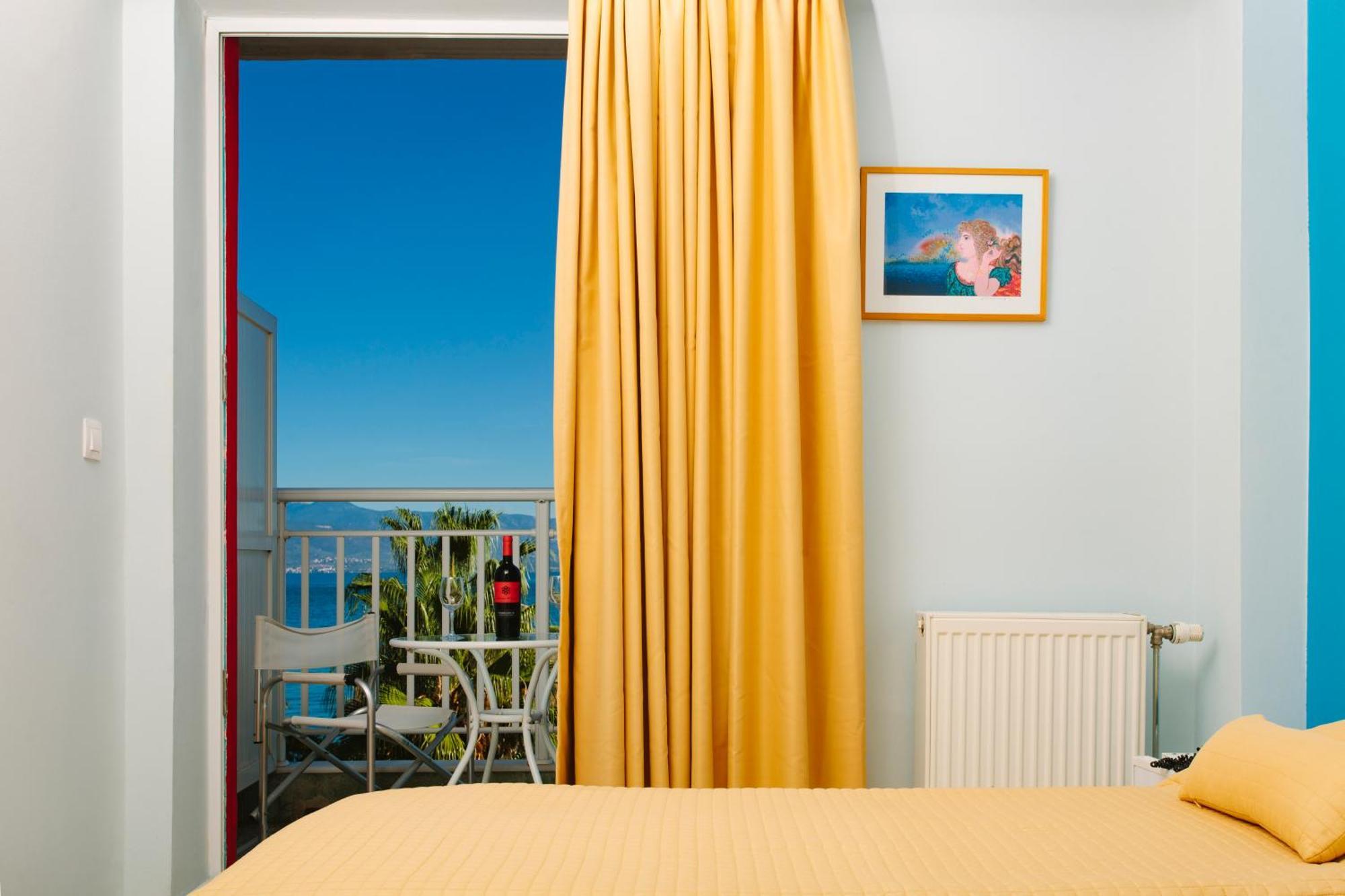 Hotel Sissy Kamena Vourla Luaran gambar